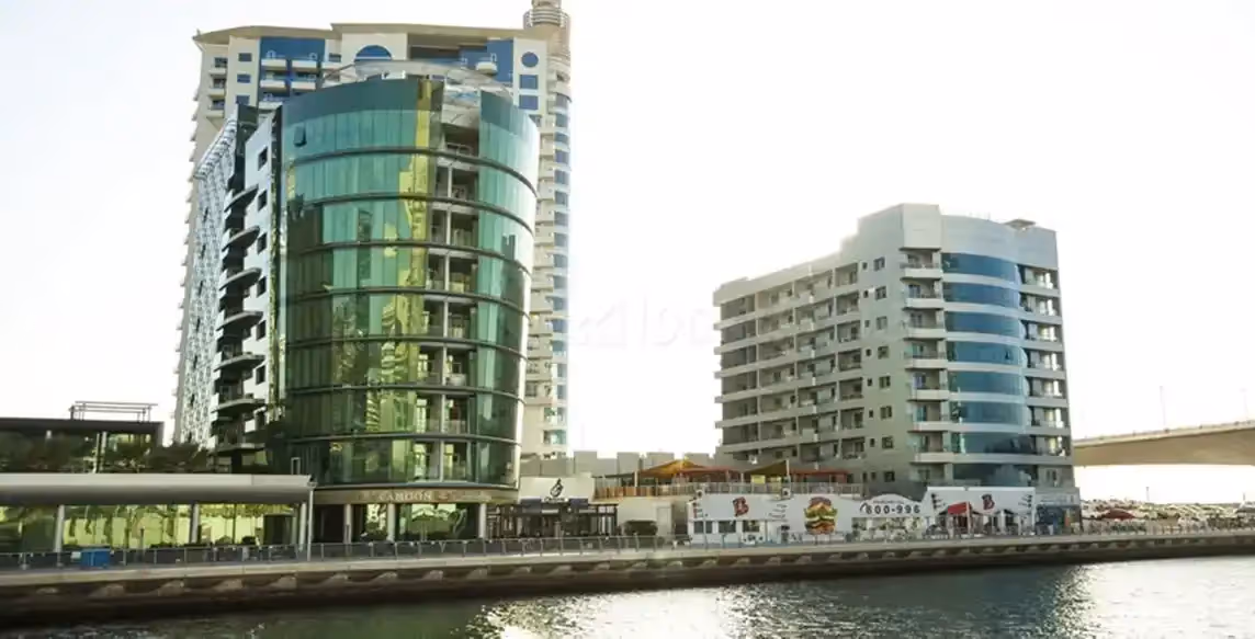 BONYAN "Panoramic Tower"; Bonyan International Investment Group; Dubai Marina;