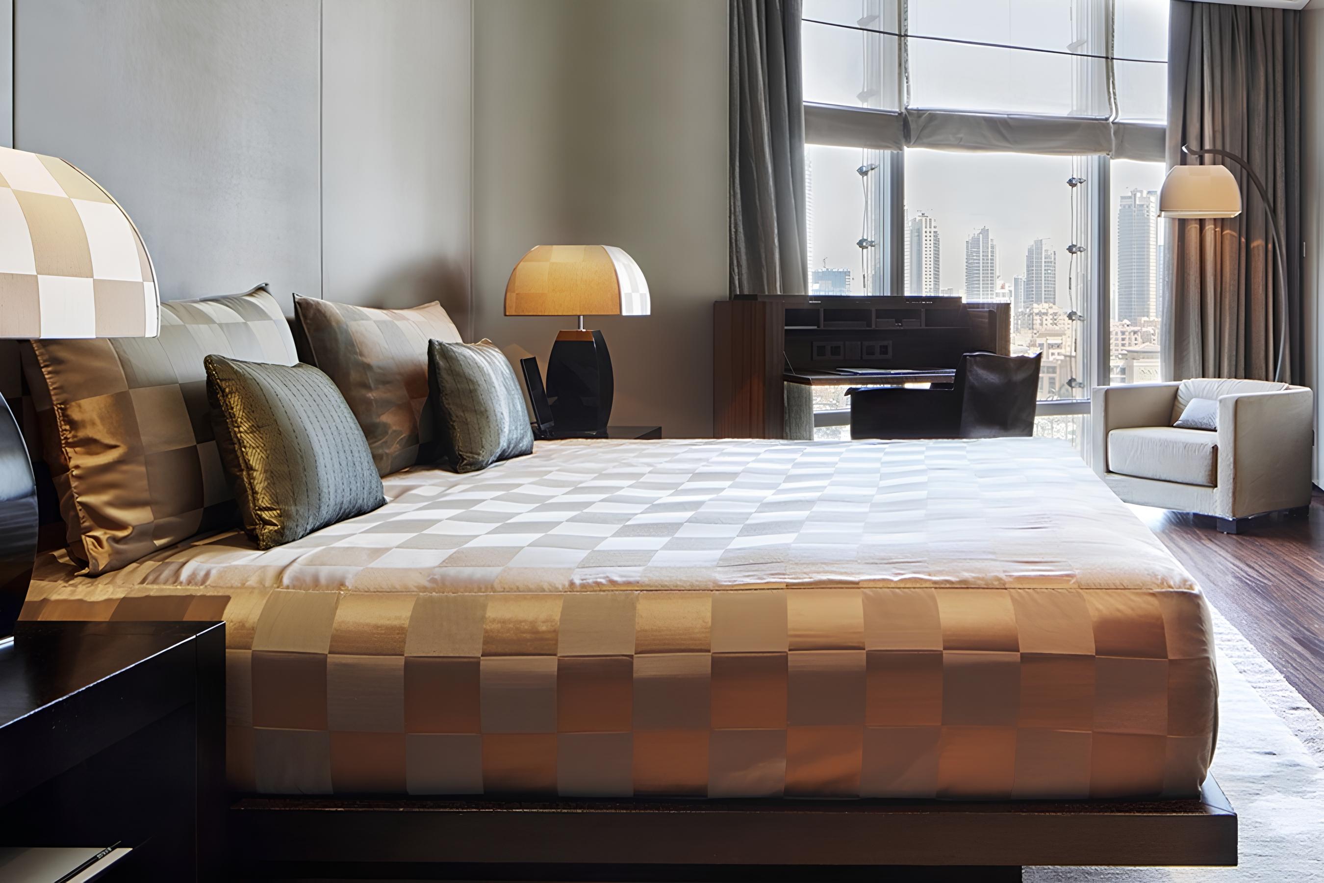 EMAAR "Armani Residences"; Emaar Properties; Downtown Dubai;