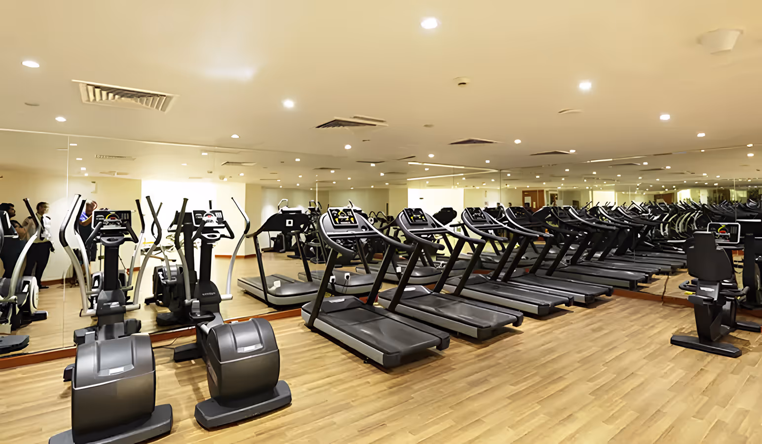 DAMAC "Lakeside Tower"; DAMAC Properties; Dubai Production City;