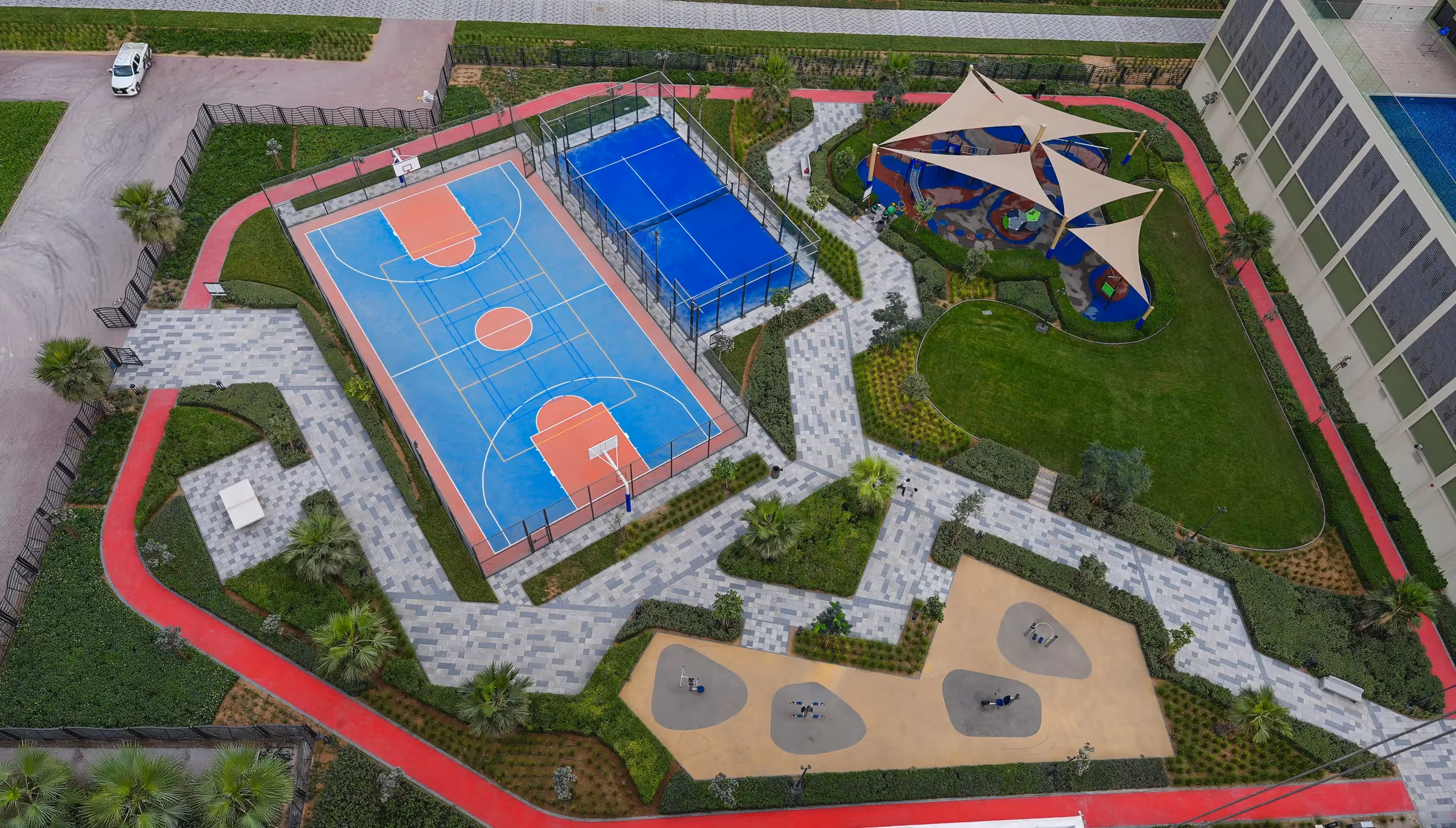 REFINE "Arista One"; Arista Heights Real Estate Development; Jumeirah Garden City;