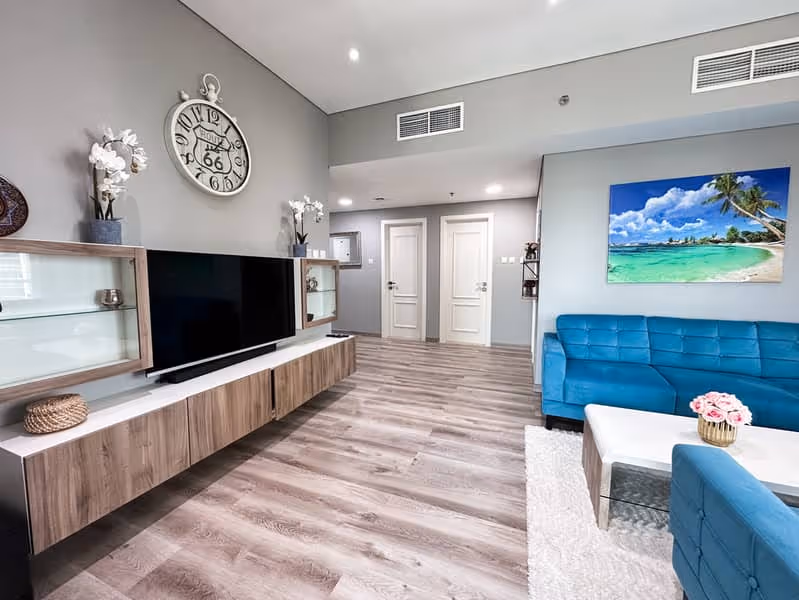 SELECT GROUP "The Royal Oceanic"; Select Group; Jumeirah Beach Residence (JBR);