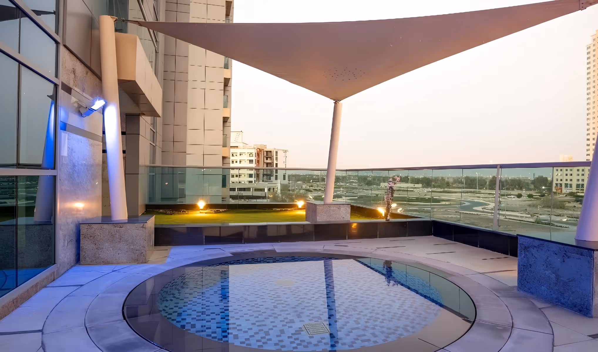 BLANCO THORNTON "Paradise View 1"; Blanco Thornton; Majan;