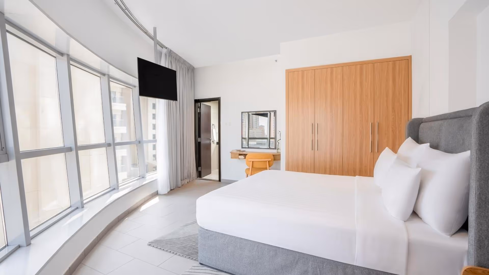 ASCOTT LIMITED "Citadines Metro Central Dubai"; Ascott Limited; Al Barsha;