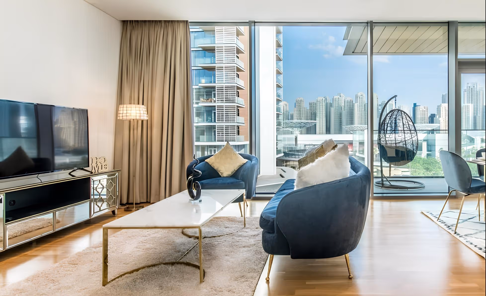 SHETH ESTATE INTERNATIONAL "Iris Blue"; Sheth Estate International; Jumeirah Beach Residence (JBR);