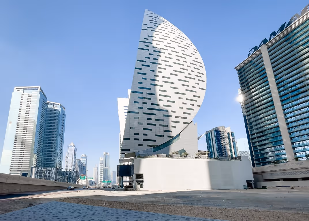 SHETH ESTATE INTERNATIONAL "Iris Bay"; Sheth Estate International; Business Bay;