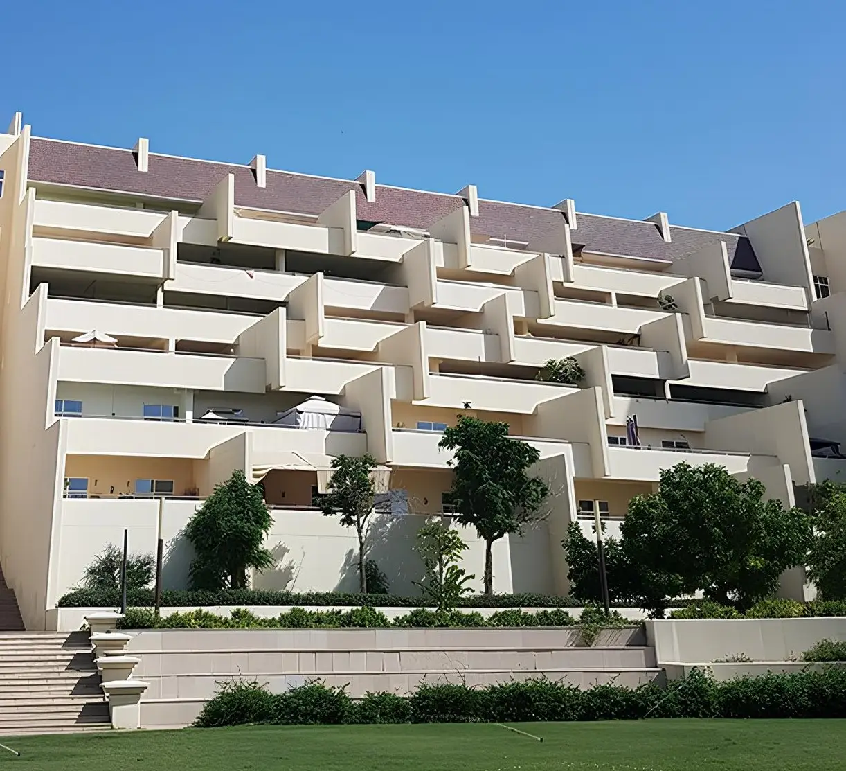 UNION PROPERTIES "Fox Hill"; Union Properties; Dubai Motor City;