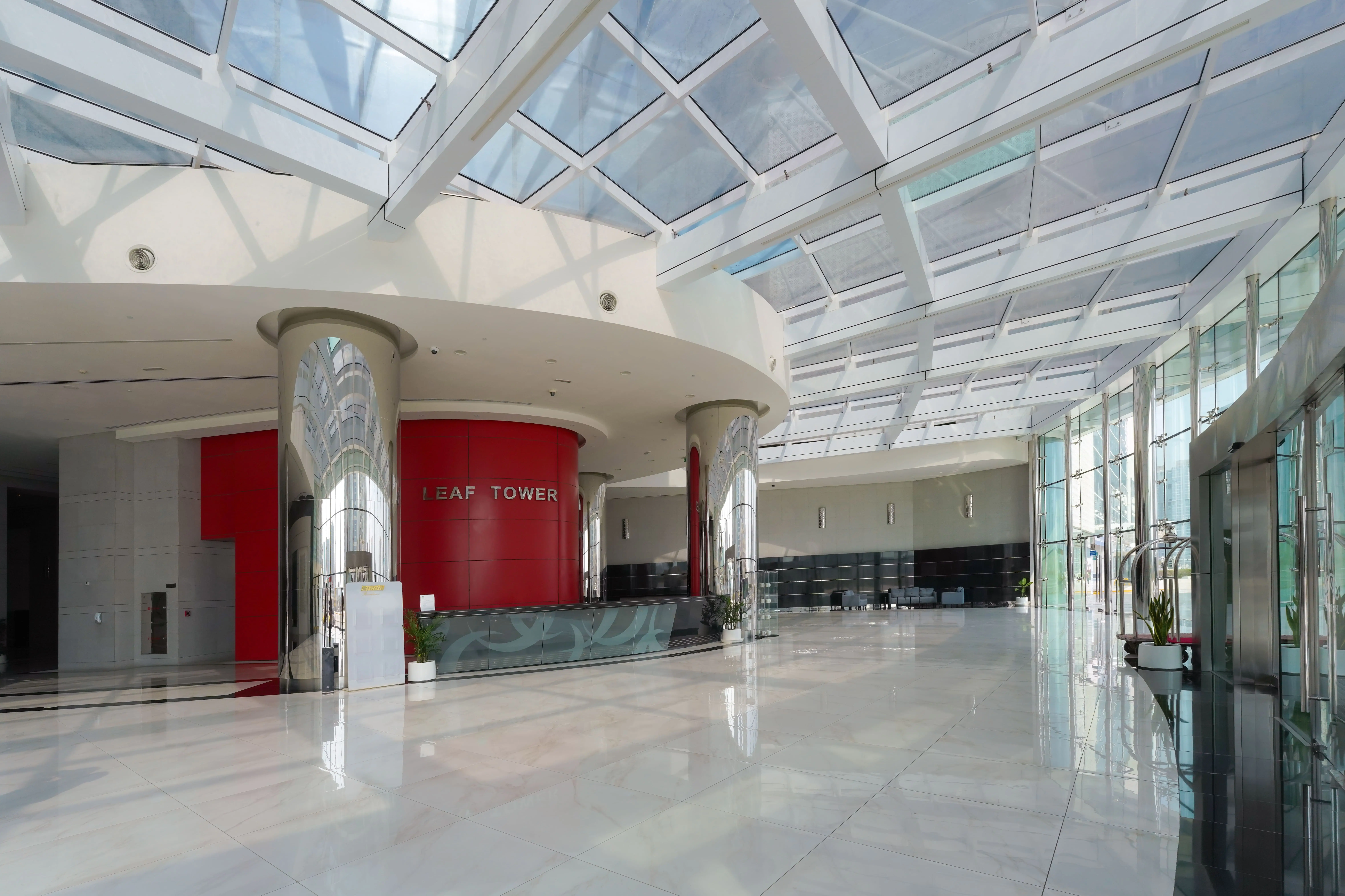 METROPOLITAN "Leaf Tower"; MAAM Group; Reem Island;