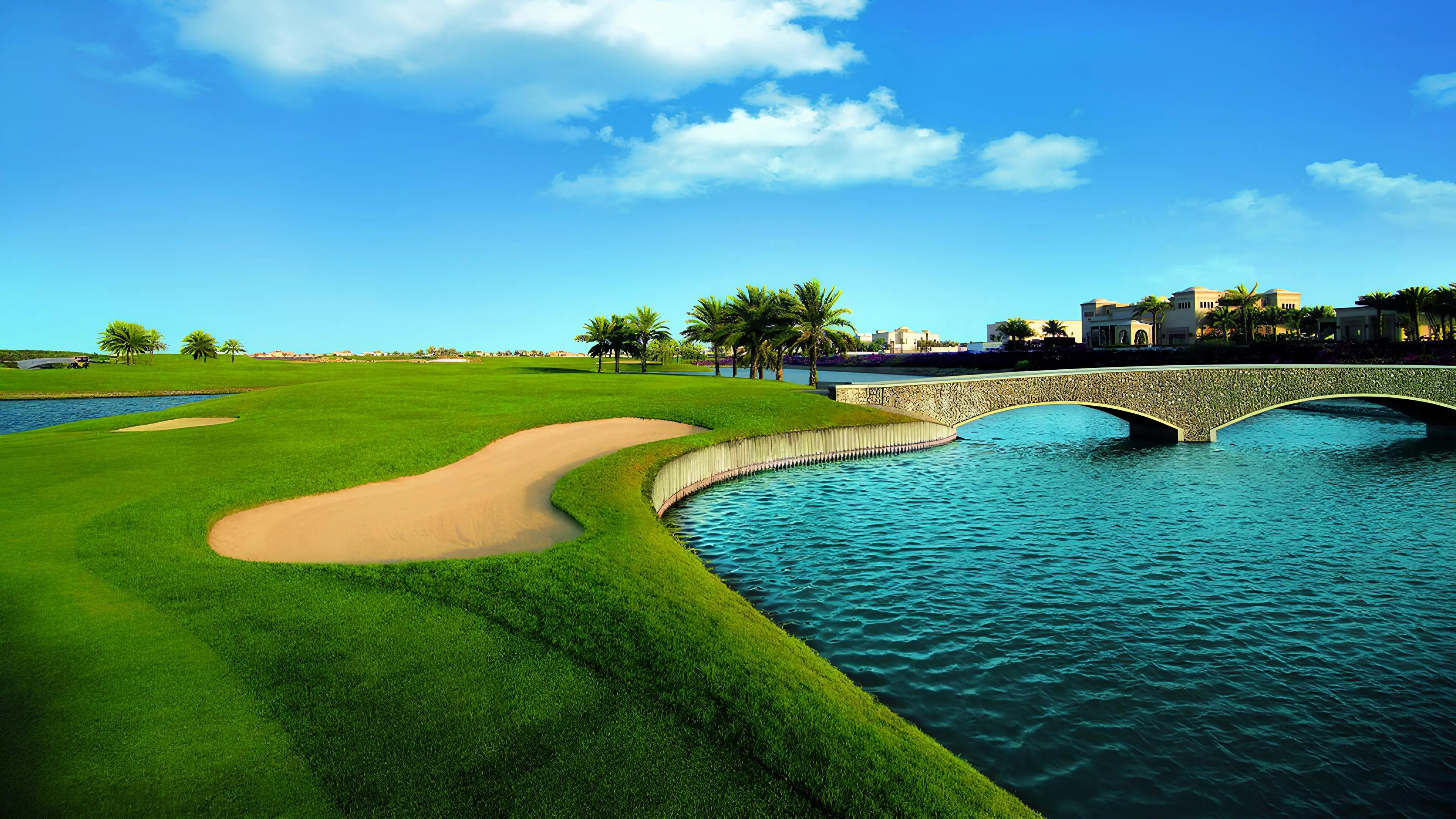 EMAAR "Golf Heights"; Emaar Properties; Emirates Hills;