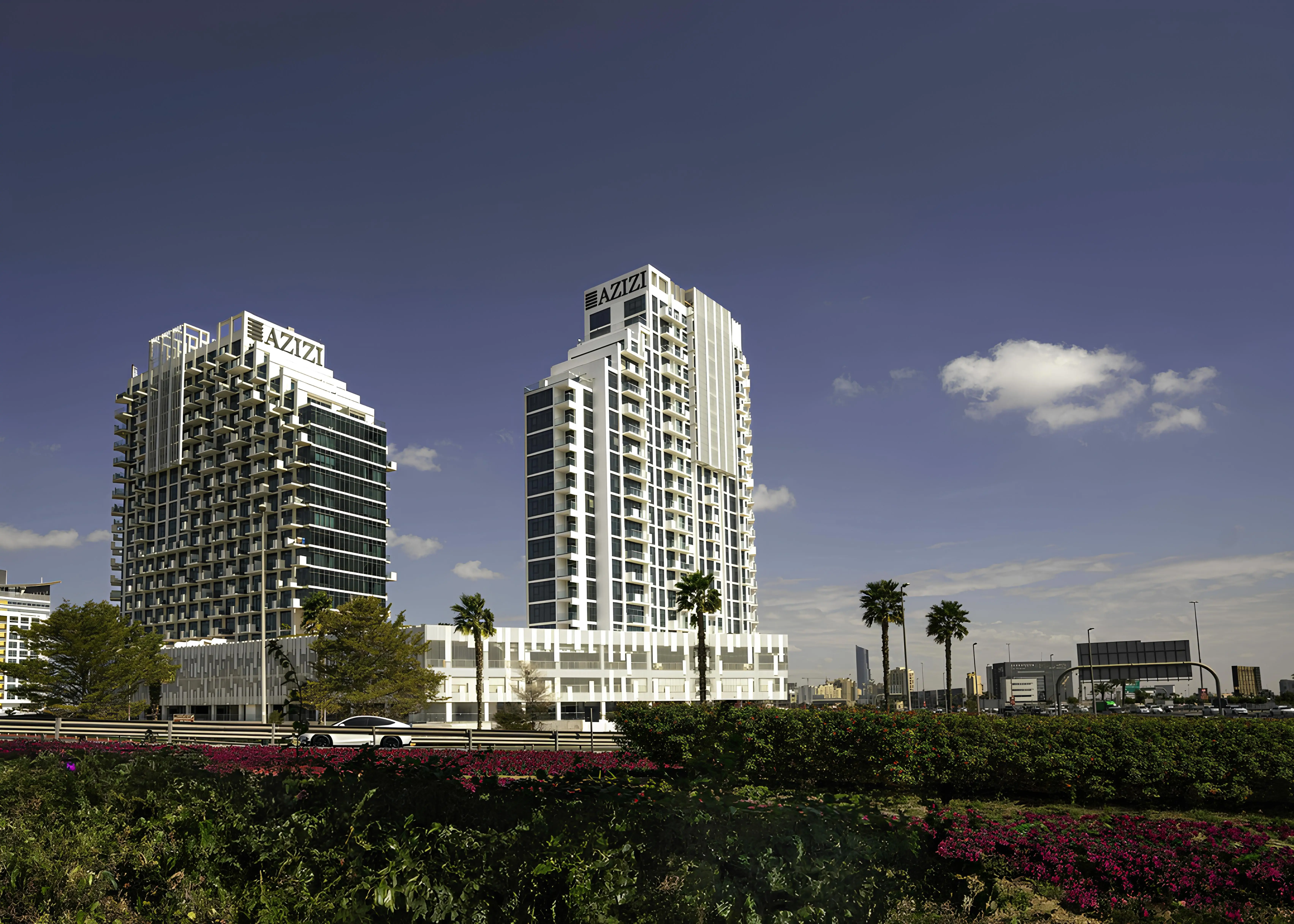 AZIZI "Creek Views 2"