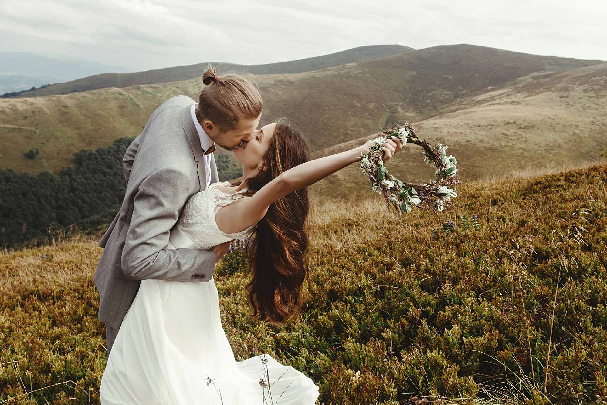 Elopement statt Hochzeit: Warum heimlich heiraten im Trend liegt