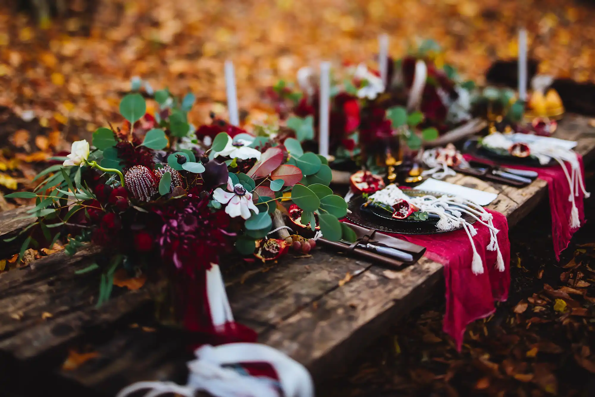 Hochzeit in der Farbe Burgundy / Weinrot