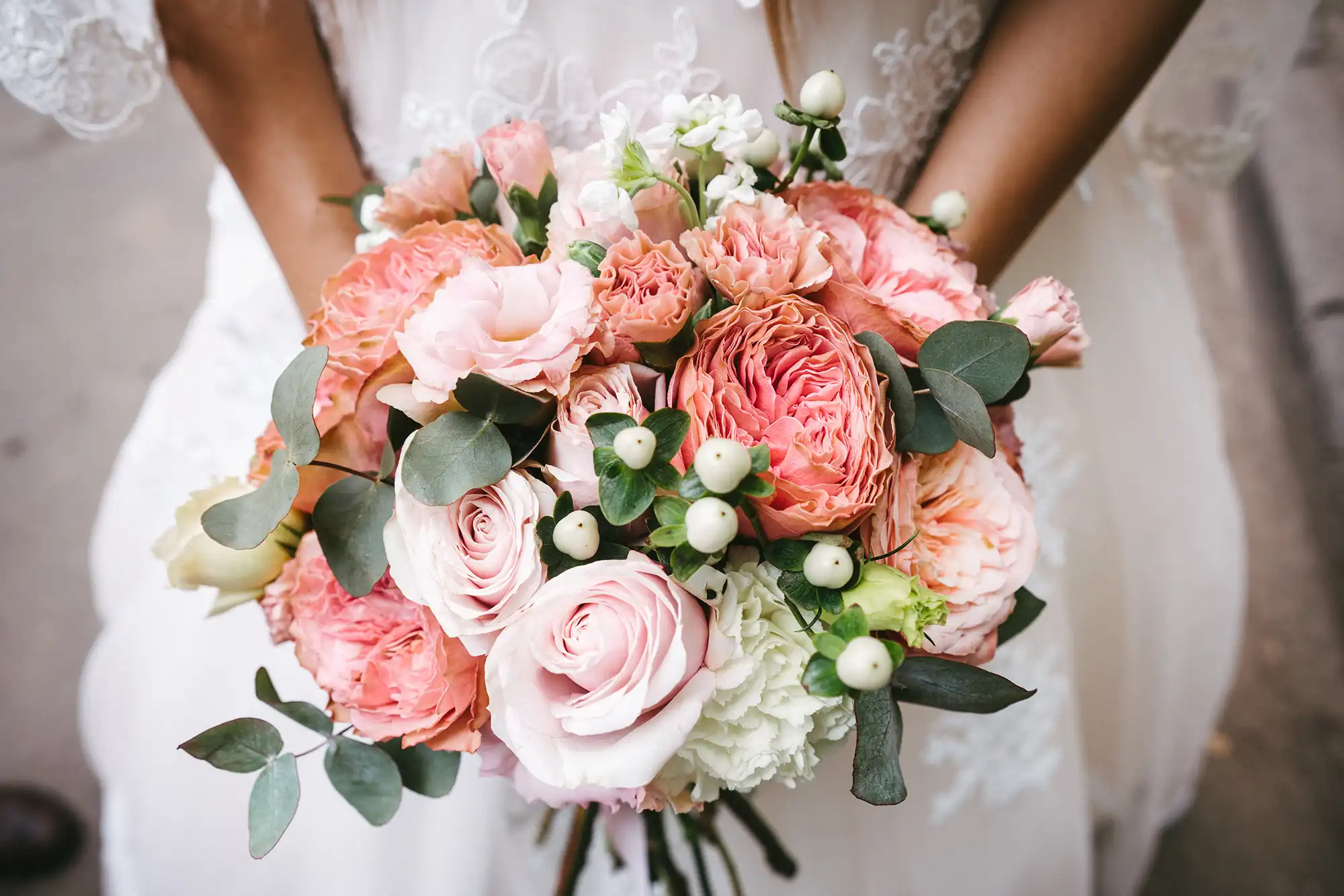 Hochzeit in der Farbe Koralle