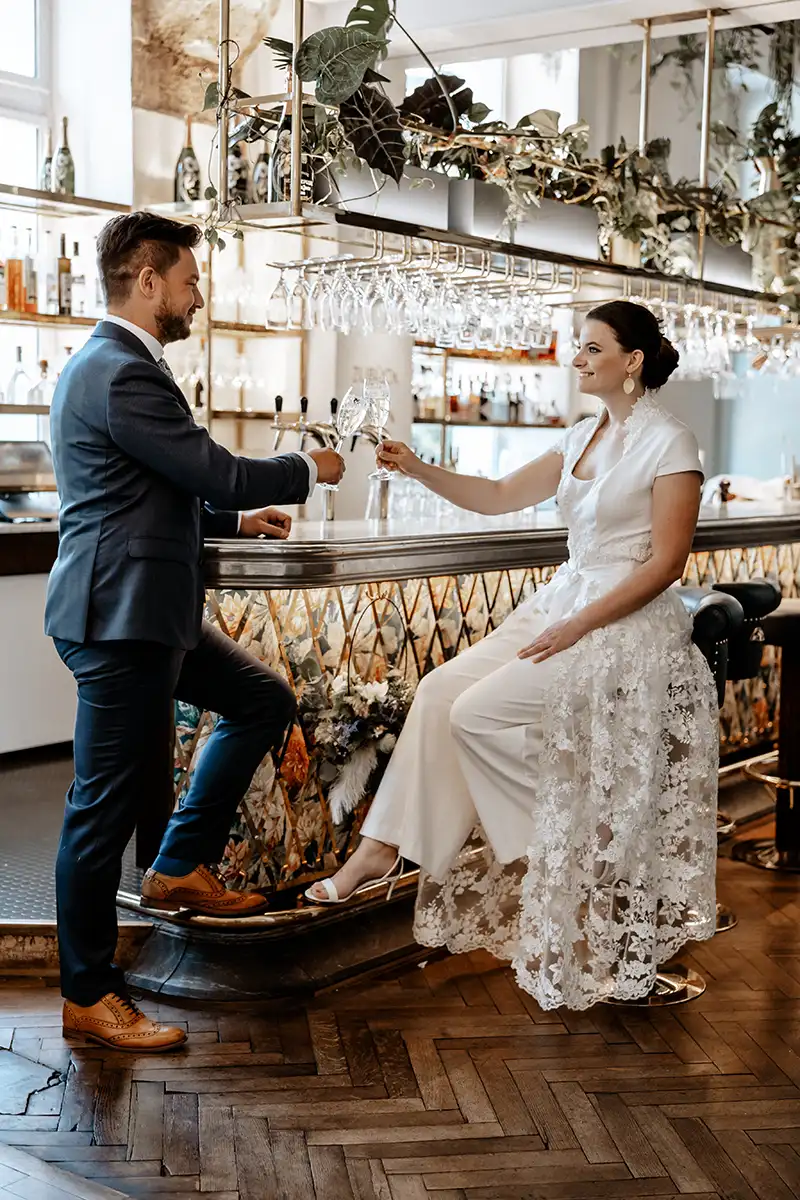 Jumpsuit zur Hochzeit: Die coole Alternative