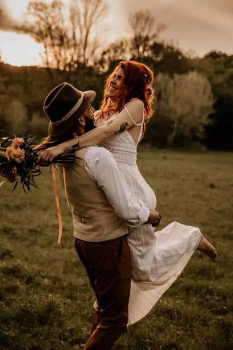 7 Cake Topper Ideen für die Hochzeit