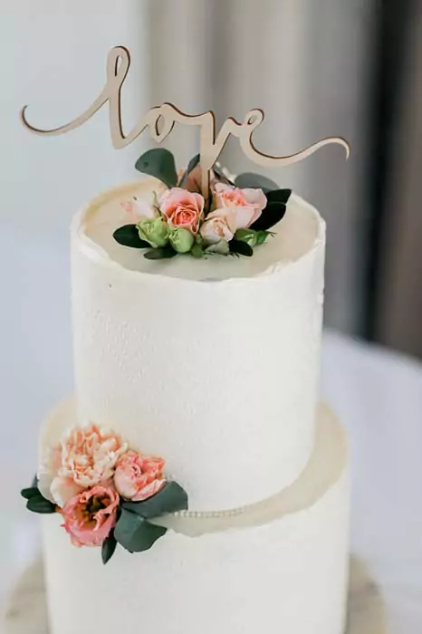7 Cake Topper Ideen für die Hochzeit