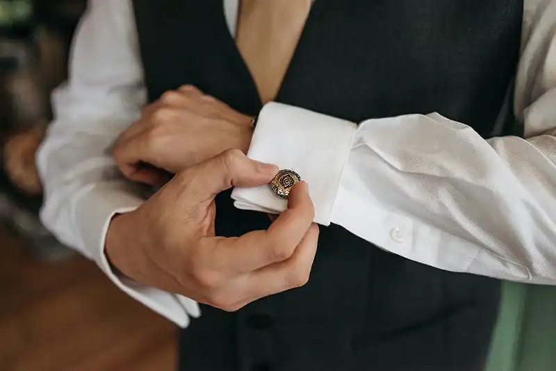 Dresscode zur Hochzeit: Formulierung & Regeln
