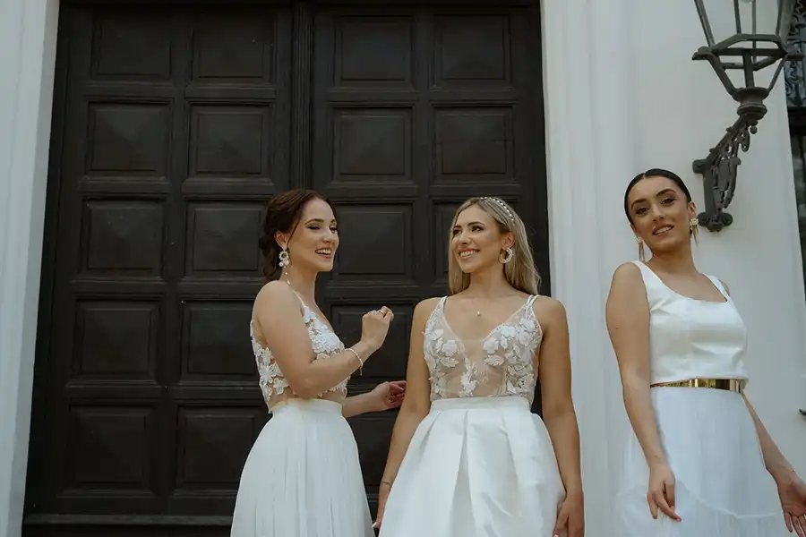 Hochzeitskleider | Herz und Seele by Laura