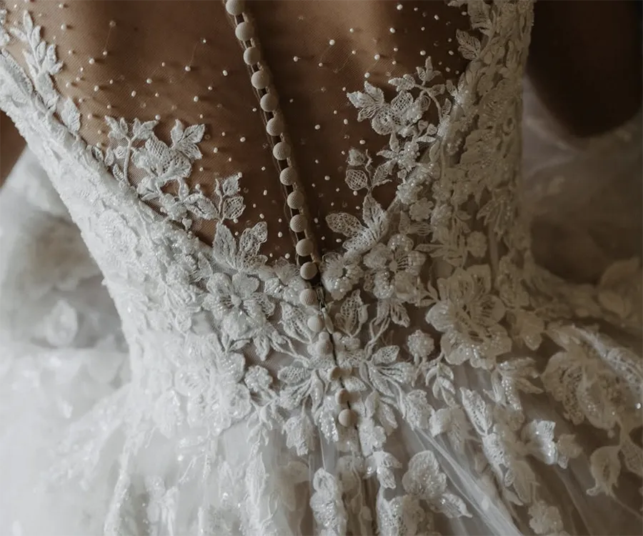 Haus der Braut | Hochzeitskleider & Co 