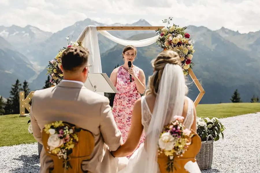 Freie Rednerin Ines Reinberger