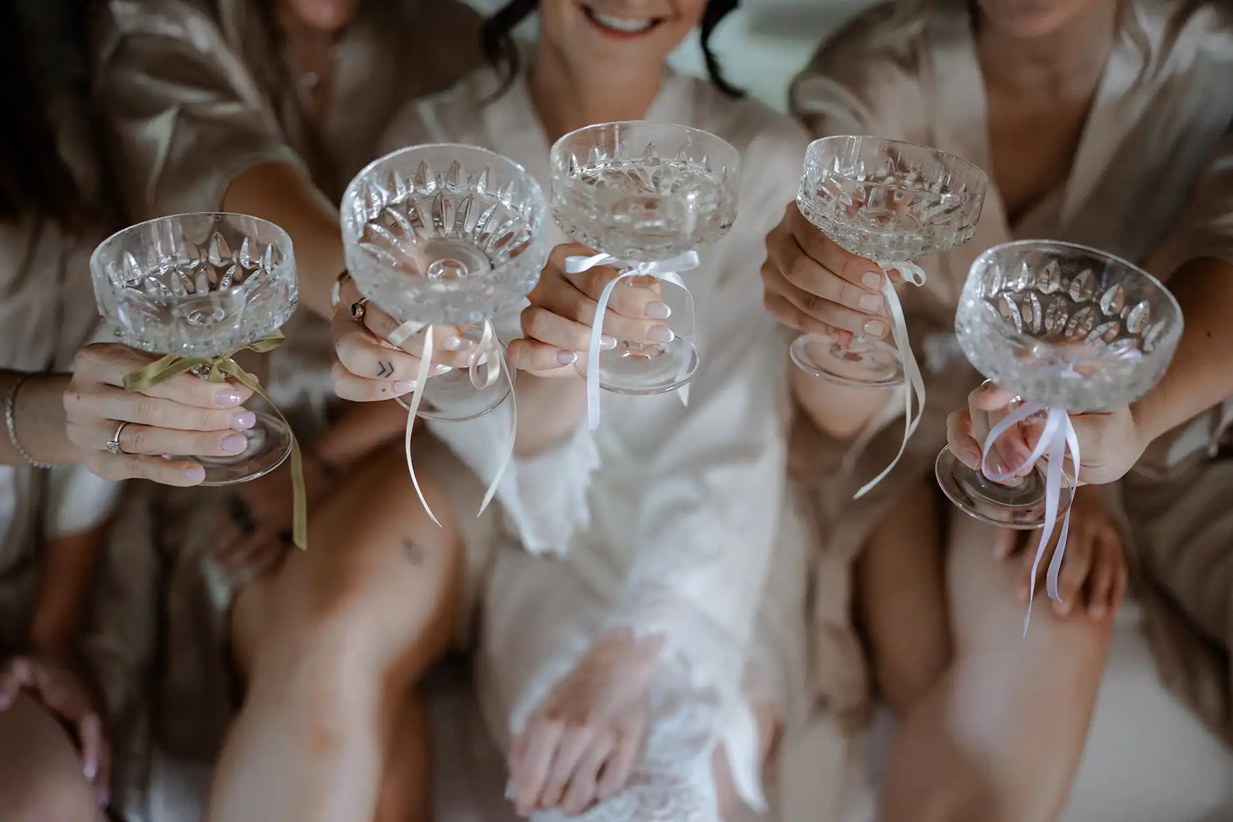 Refined Romance: Elegante Schlosshochzeit in Oberbayern