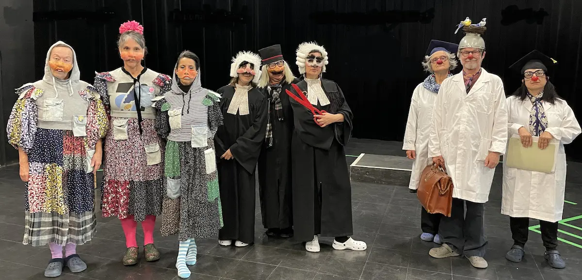 Les costumes sont finalisés! Création de Barbara Ménard