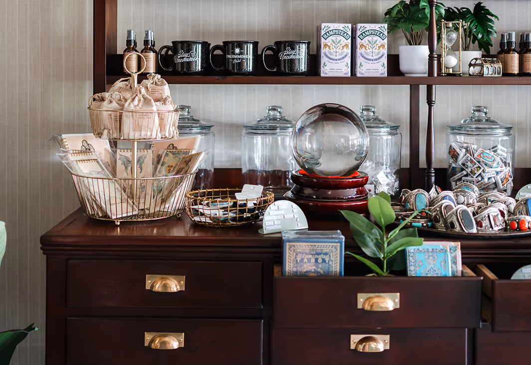 the uncommoner hotel gift shop in yarmouth