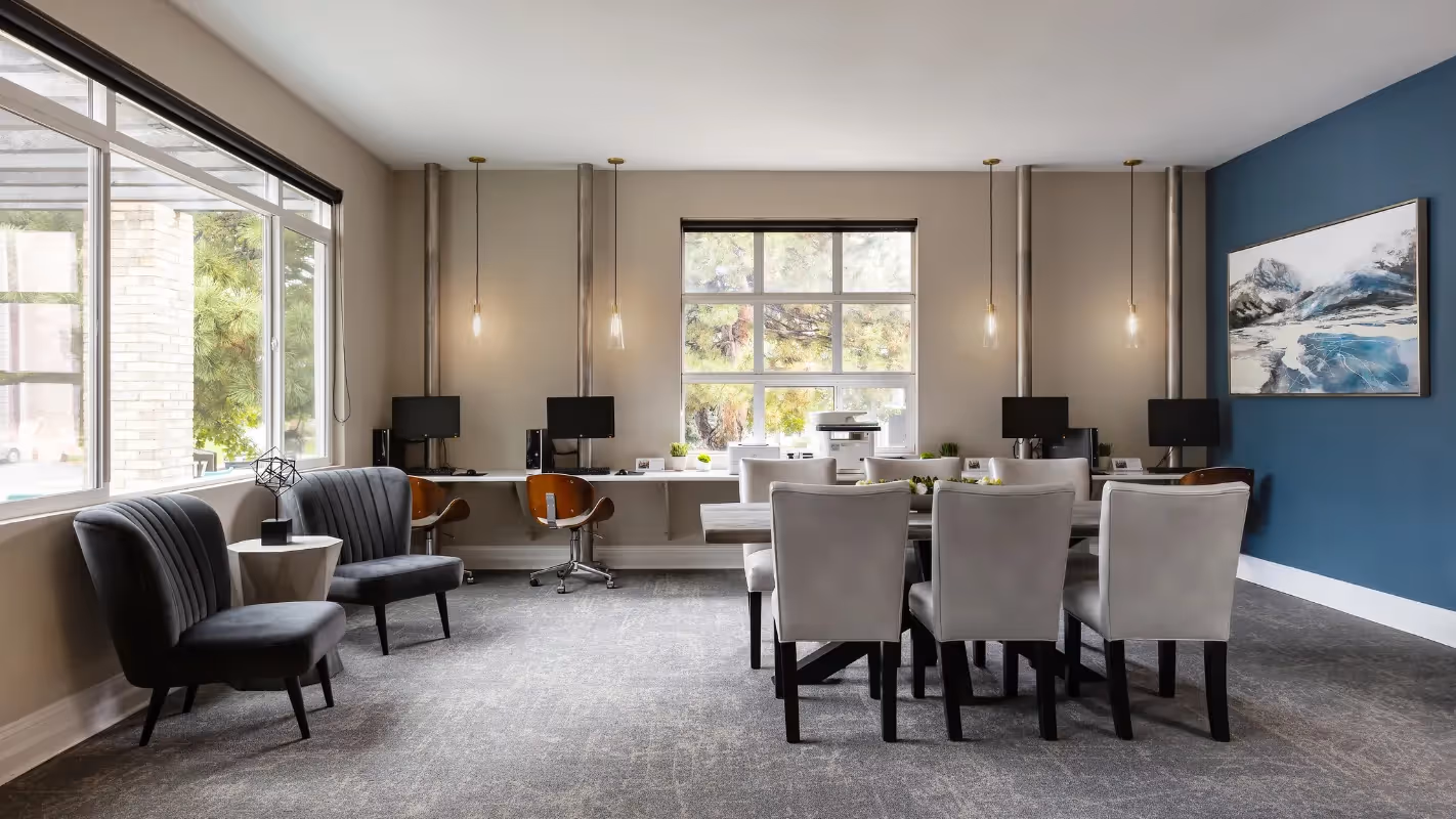 clubhouse business center with computers