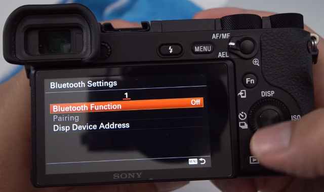 Camera screen with highlighted option