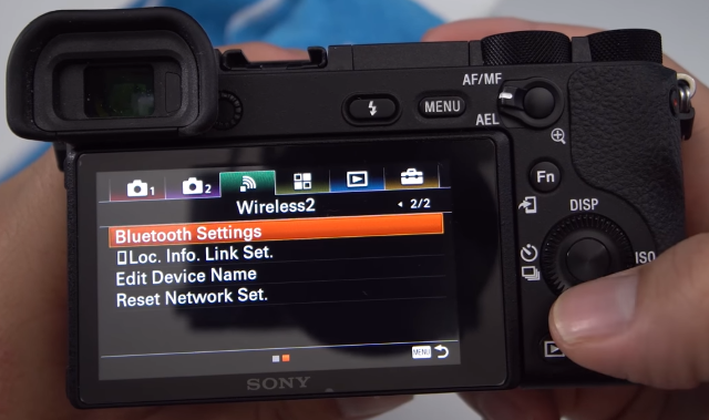 Camera screen with highlighted option
