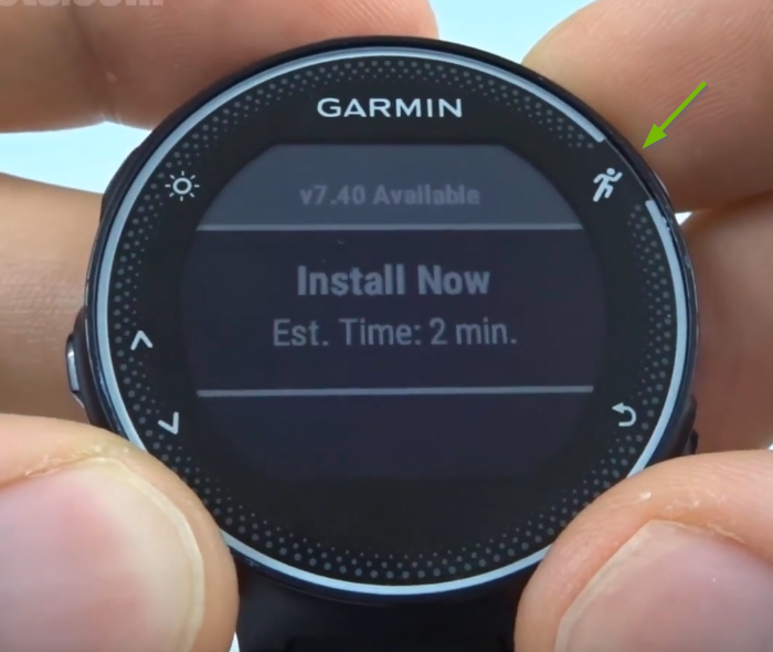 Garmin Forerunner with Install Now selected on screen.