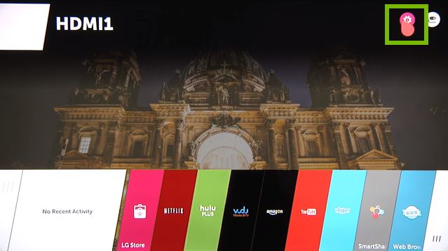Home screen with Settings selected. Screenshot.