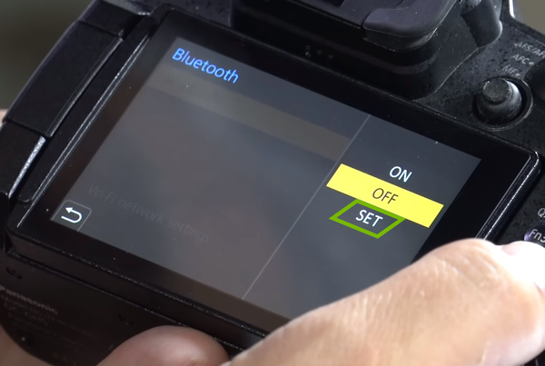 Bluetooth Set option highlighted in camera setup.