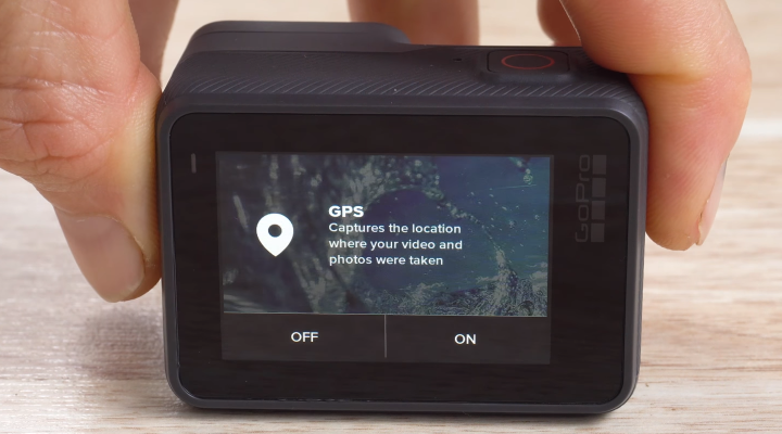 GoPro HERO6 GPS screen with OFF and ON buttons below.