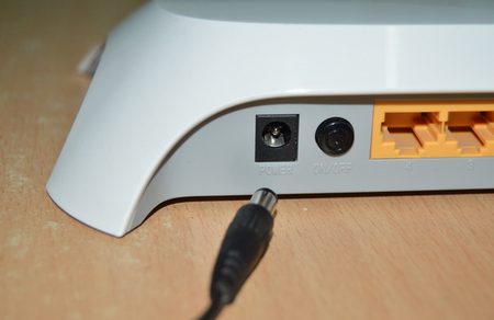 Router with unplugged power cable