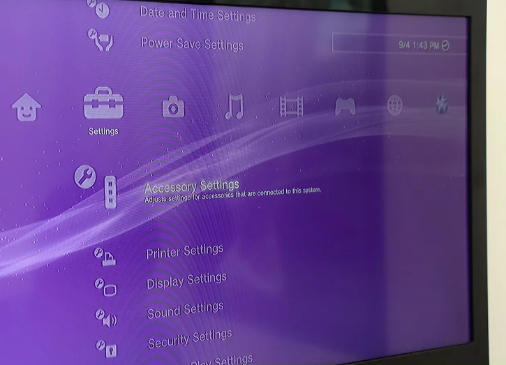 Settings menu with Accessory Settings selected.