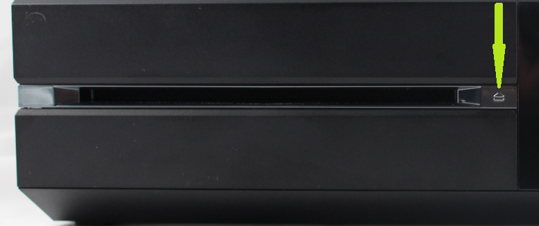 Front of Xbox one with Eject button highlighted