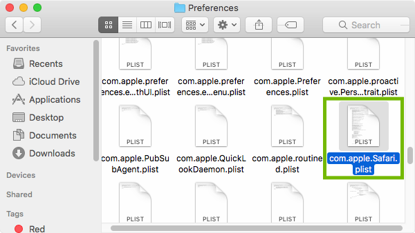 Preferences folder with com.apple.Safari.plist highlighted.