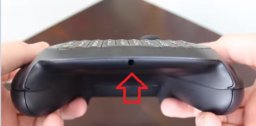 Chatpad with 3.5mm jack highlighted.