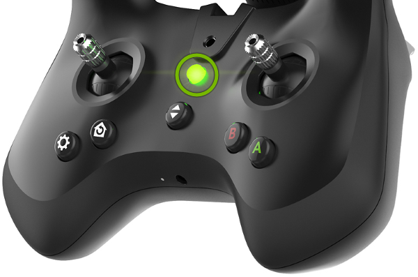 Power button highlighted on SkyController 2.