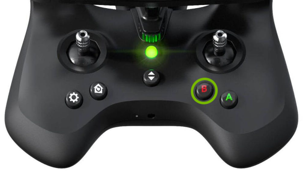 B button highlighted on SkyController 2.