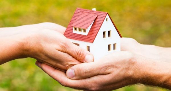 Passing care of house to a sitter