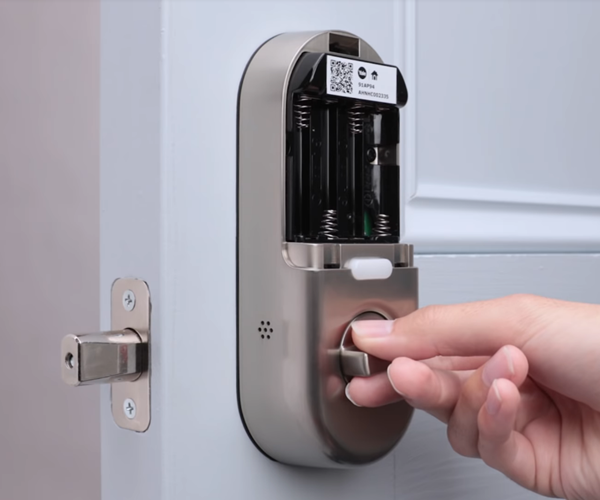 Test that your lock works - door open