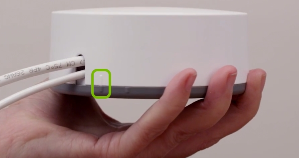 Cover locking indicators highlighted on IKEA Tradfri gateway.