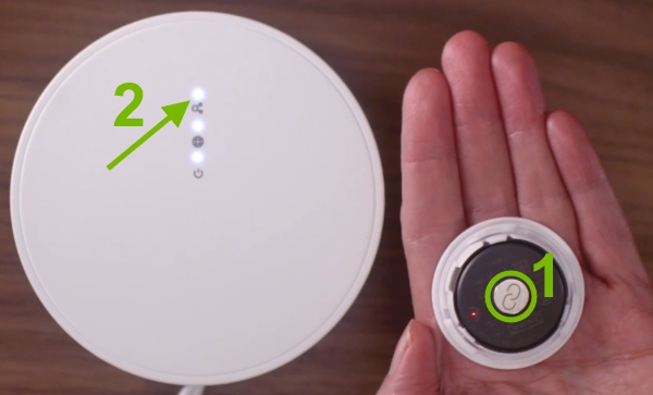 Linking the wireless dimmer with the IKEA Tradfri gateway.