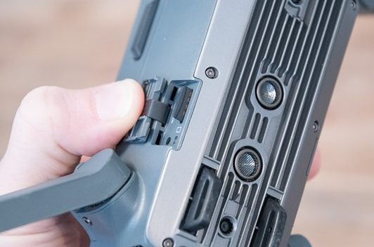 DJI Mavic Pro SD card slot