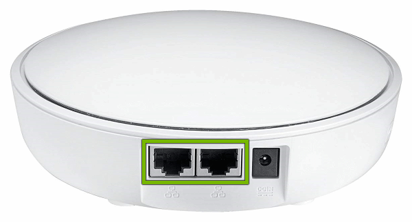 Ethernet ports highlighted on back of Asus Lyra.