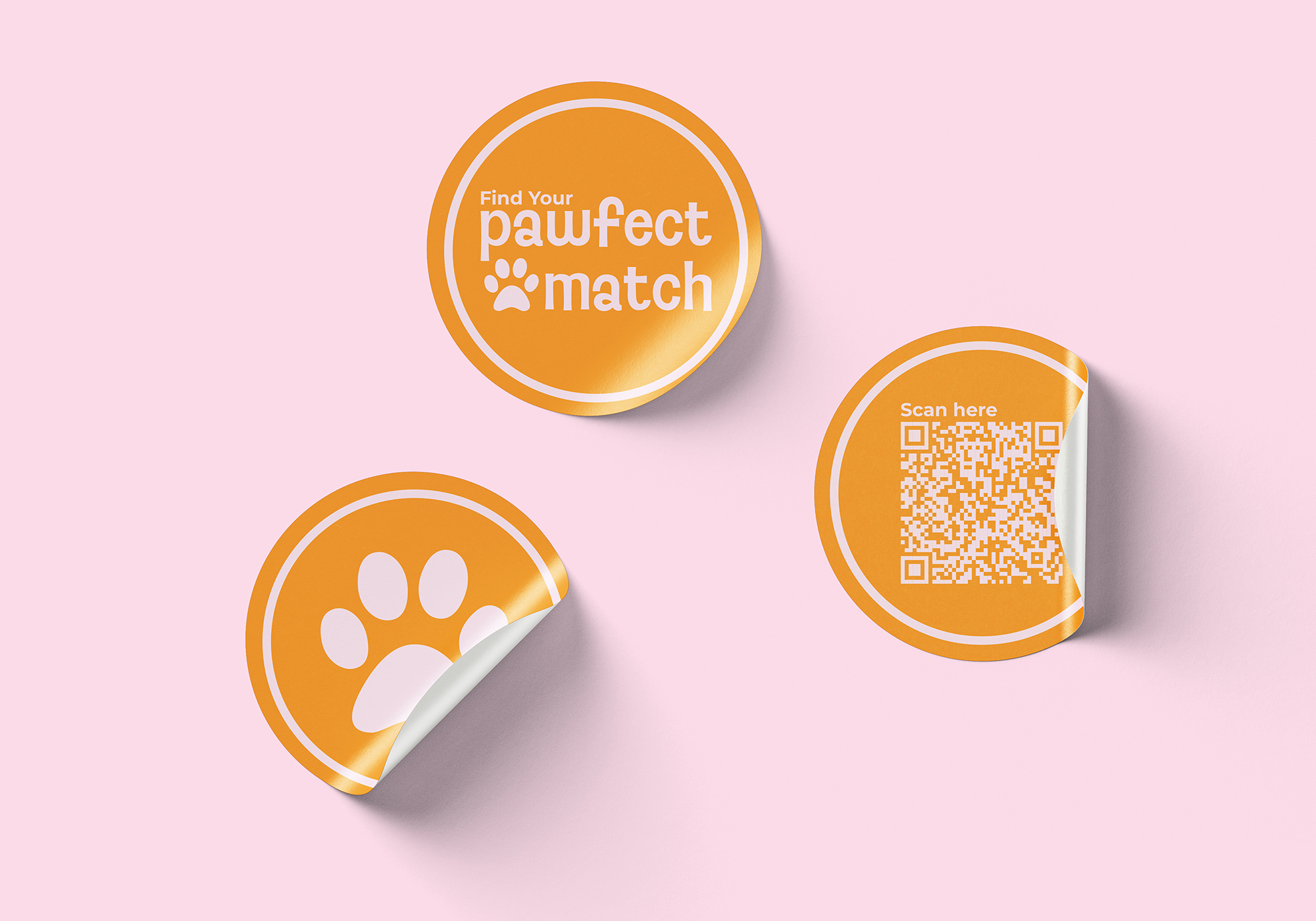 Orange stickers of: call to action logo, Logo mark & QR code 