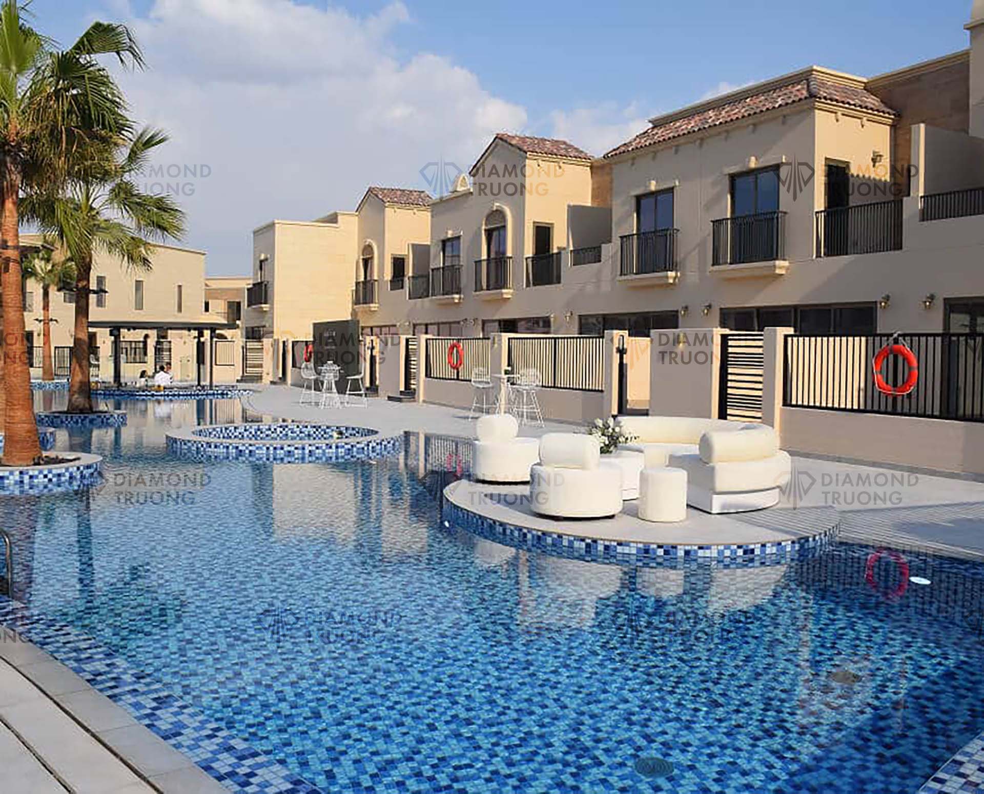 Jasmine Lane outside overview