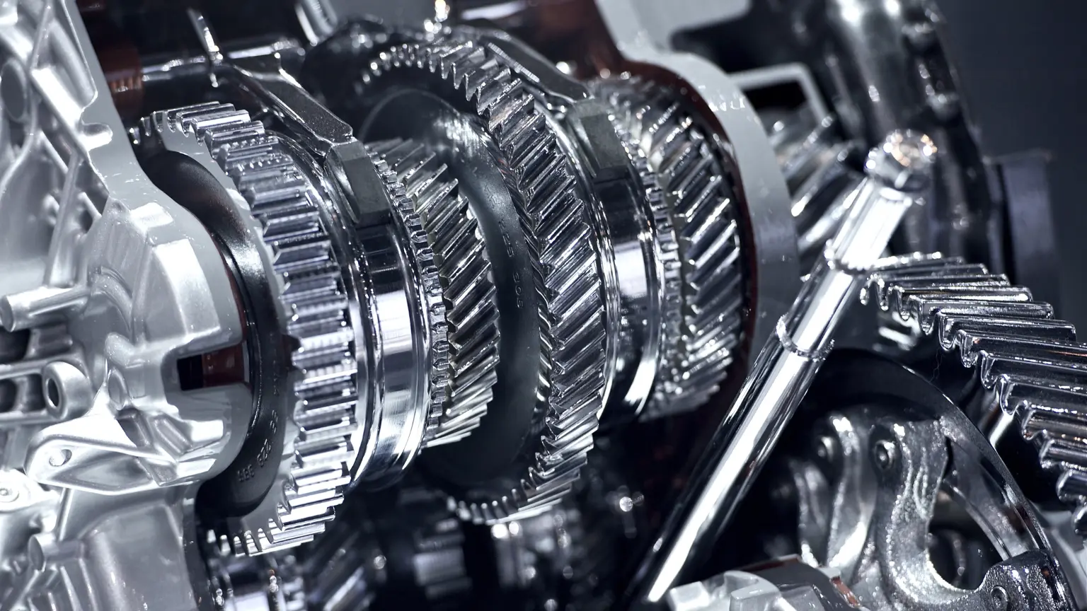 Exploring the Technology Behind Semi-Automatic Car Transmissions: A Technical Overview