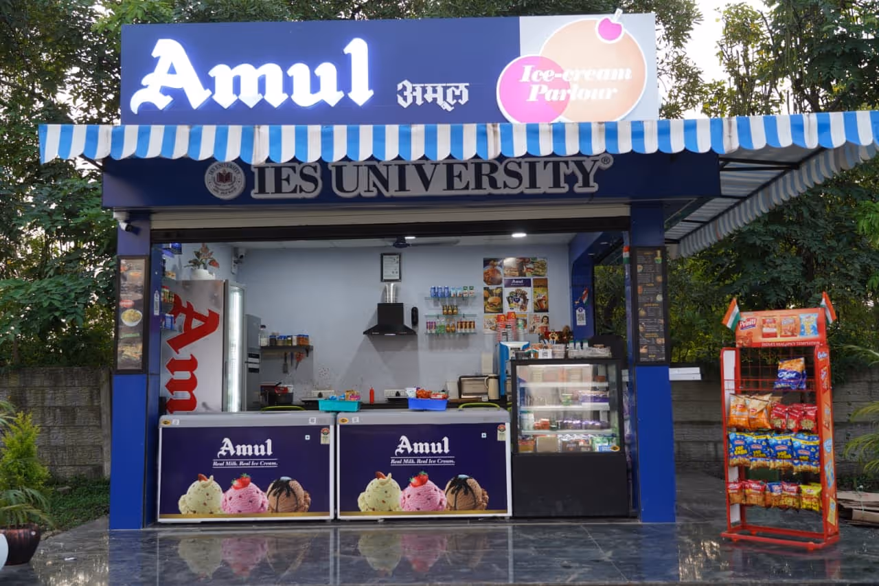 AMUL PARLOUR